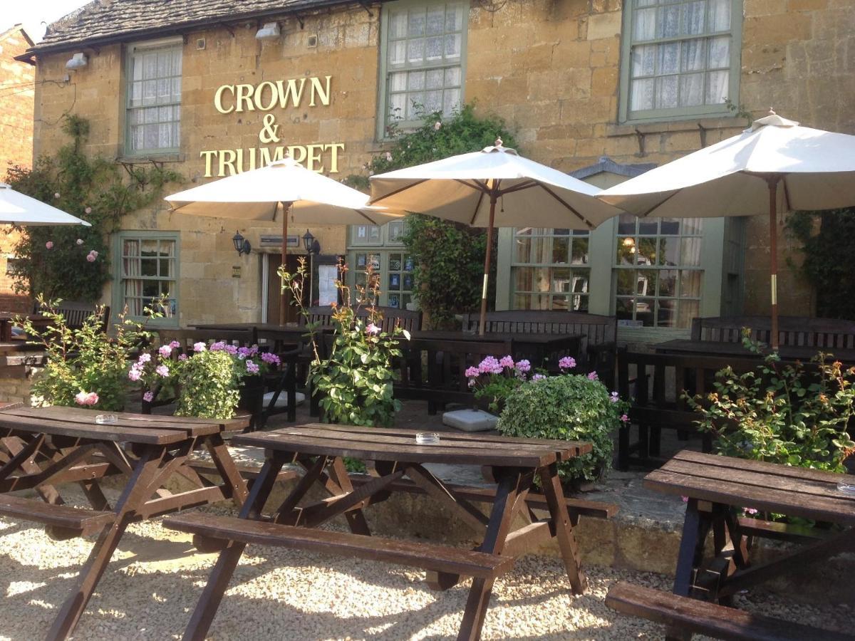 Crown And Trumpet Inn Broadway  Exteriör bild
